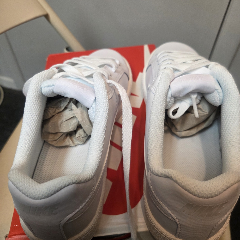 Nike Court Royale White Sneakers Brand New With Box - Picture 4 of 5